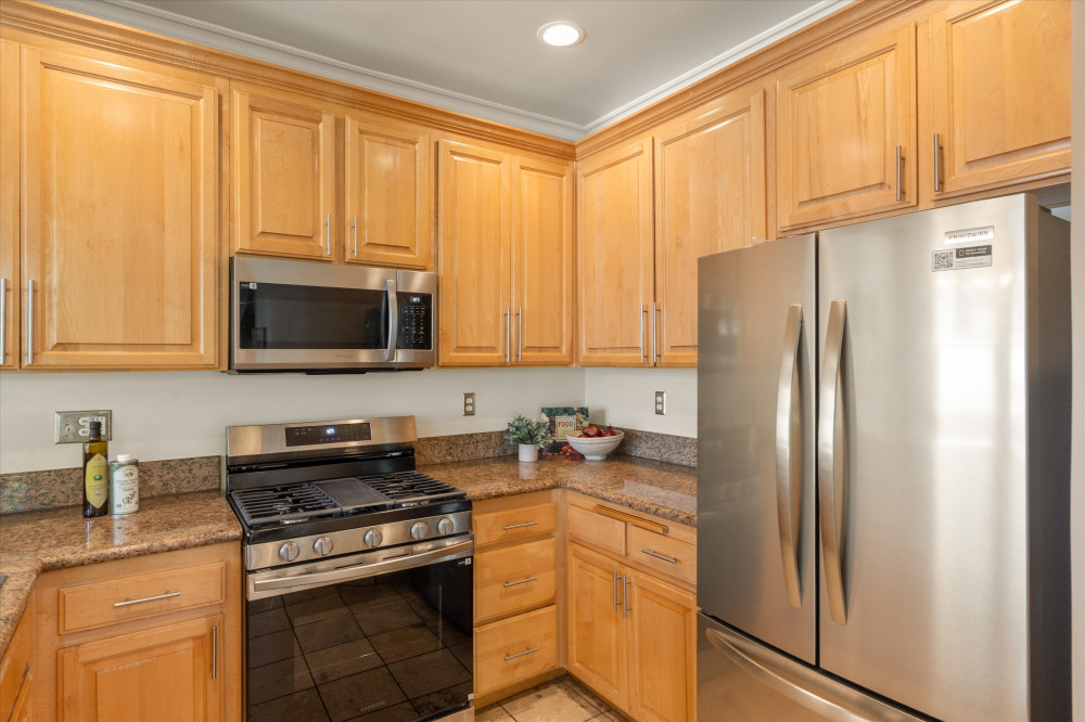 4360 Ventura Canyon #7 Sherman Oaks CA