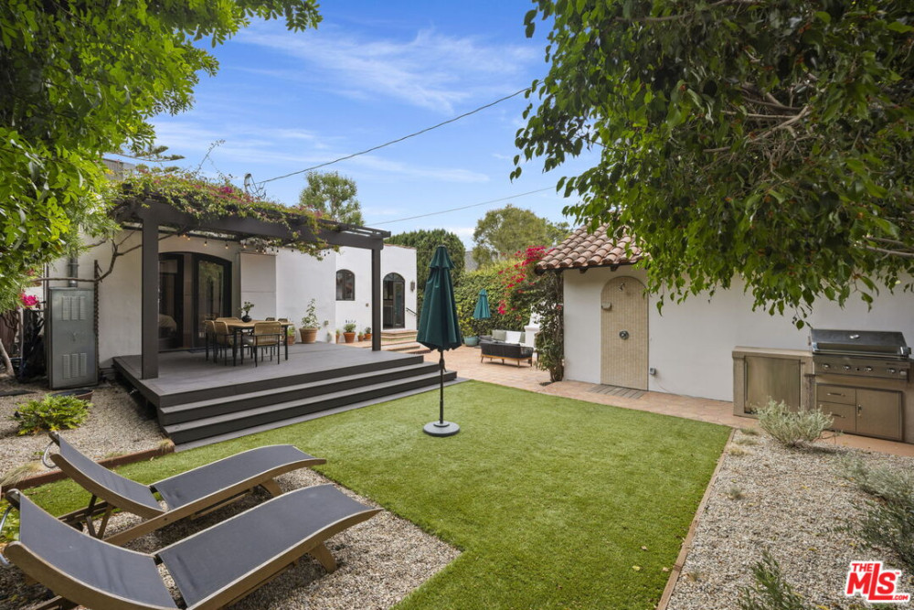 10635 Blythe Ave Cheviot Hills CA 90064