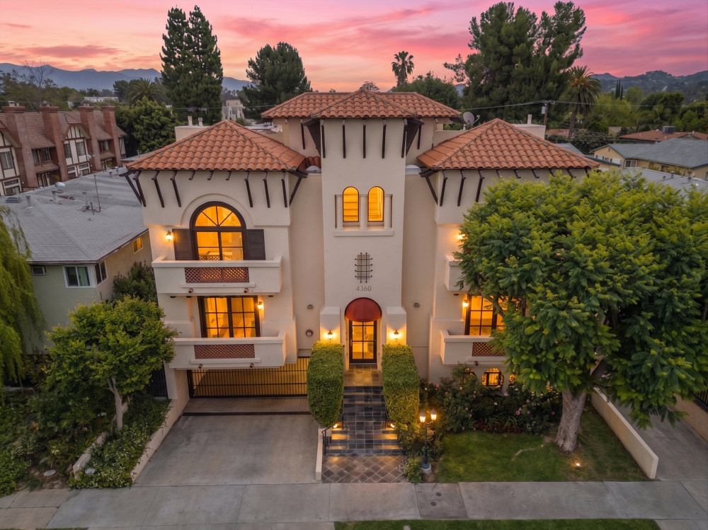 4360 Ventura Canyon #7 Sherman Oaks CA