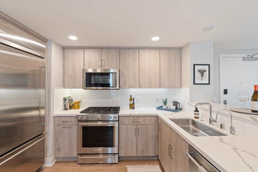 6030 Seabluff Dr #413 Playa Vista CA 90094