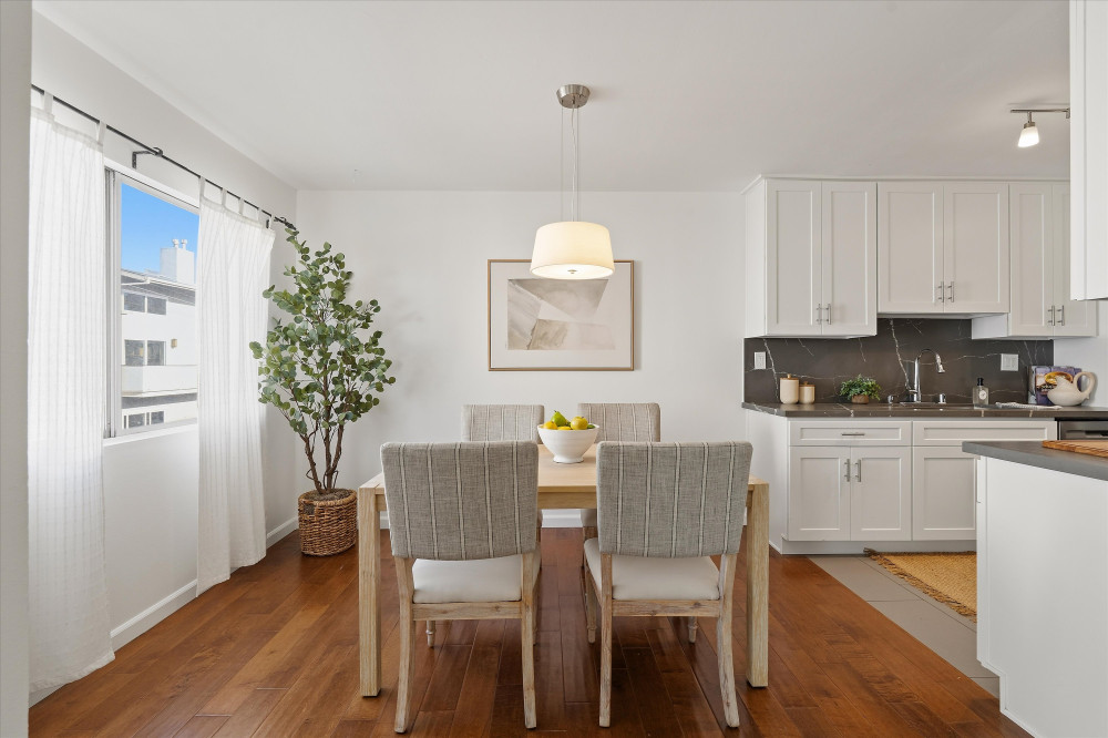 1410 S Bentley Dr #304 Los Angeles CA 90025