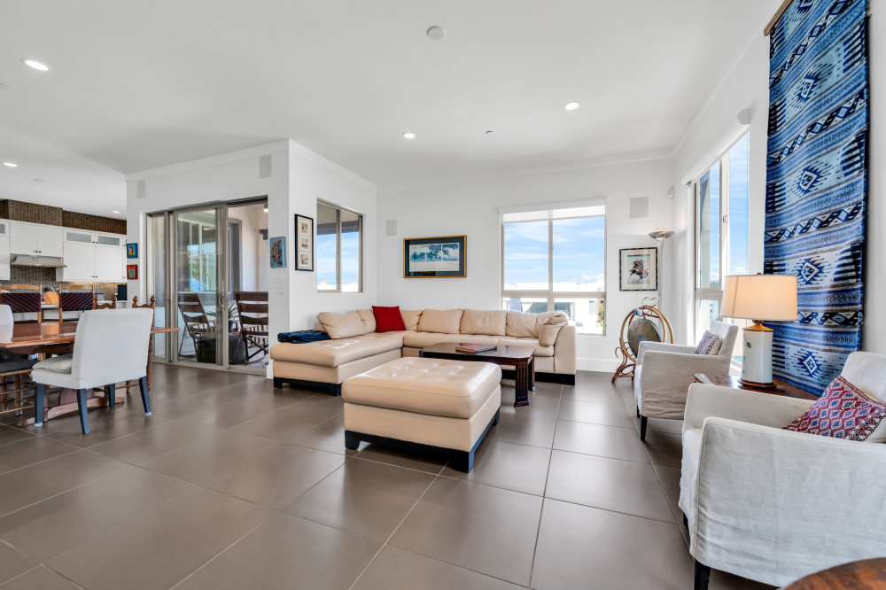 5837 Village Dr #5 Los Angeles CA 90094