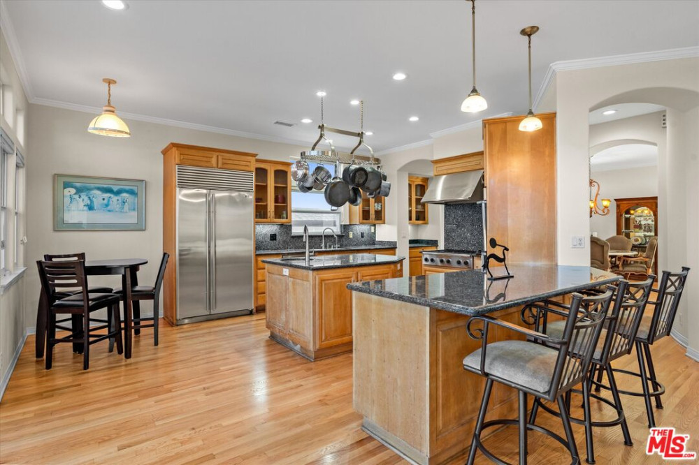 8261 Rees St Playa Del Rey CA