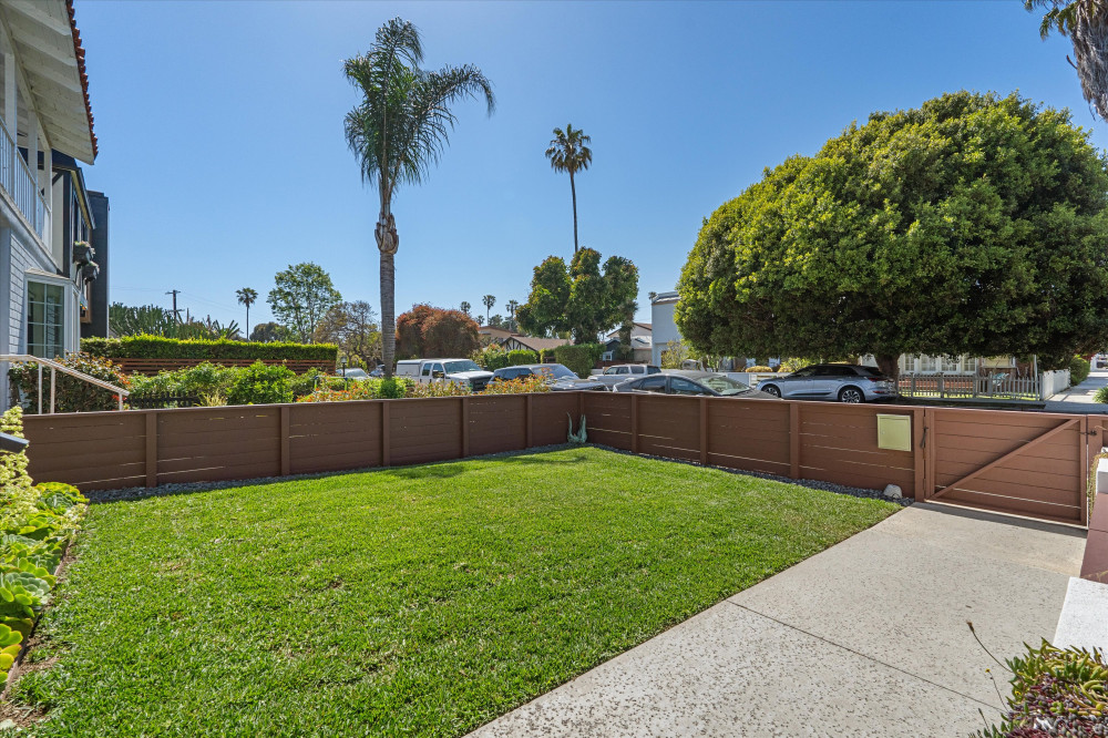746 Howard St Marina Del Rey CA