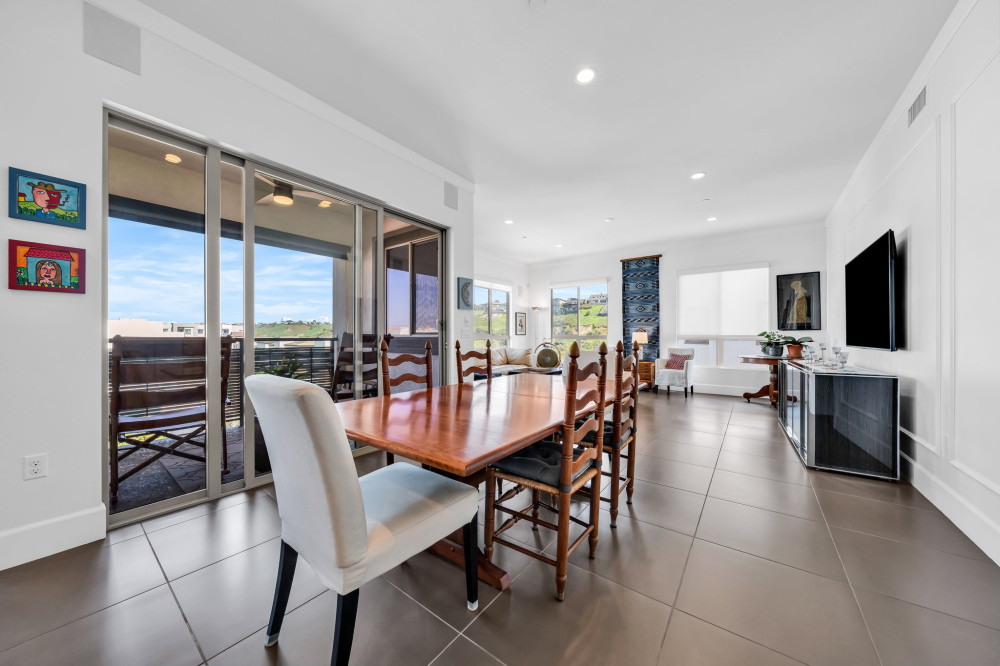 5837 Village Dr #5 Los Angeles CA 90094