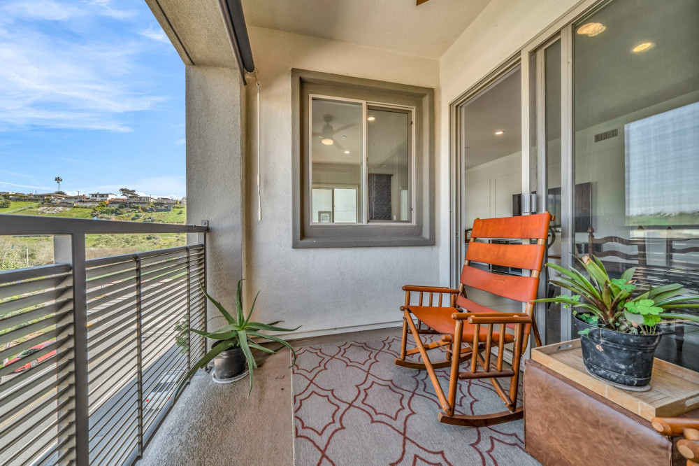 5837 Village Dr #5 Los Angeles CA 90094
