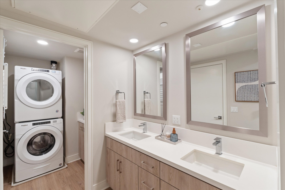 6030 Seabluff Dr #413 Playa Vista CA 90094