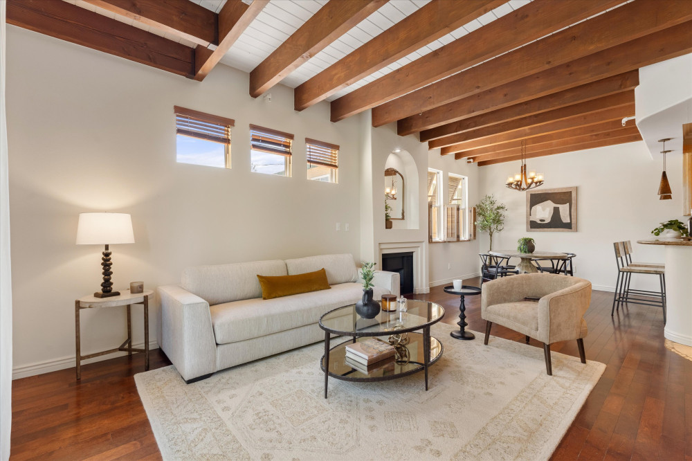 4360 Ventura Canyon #7 Sherman Oaks CA