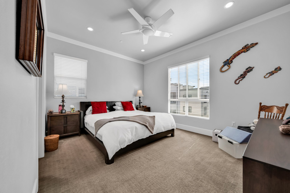 5837 Village Dr #5 Los Angeles CA 90094