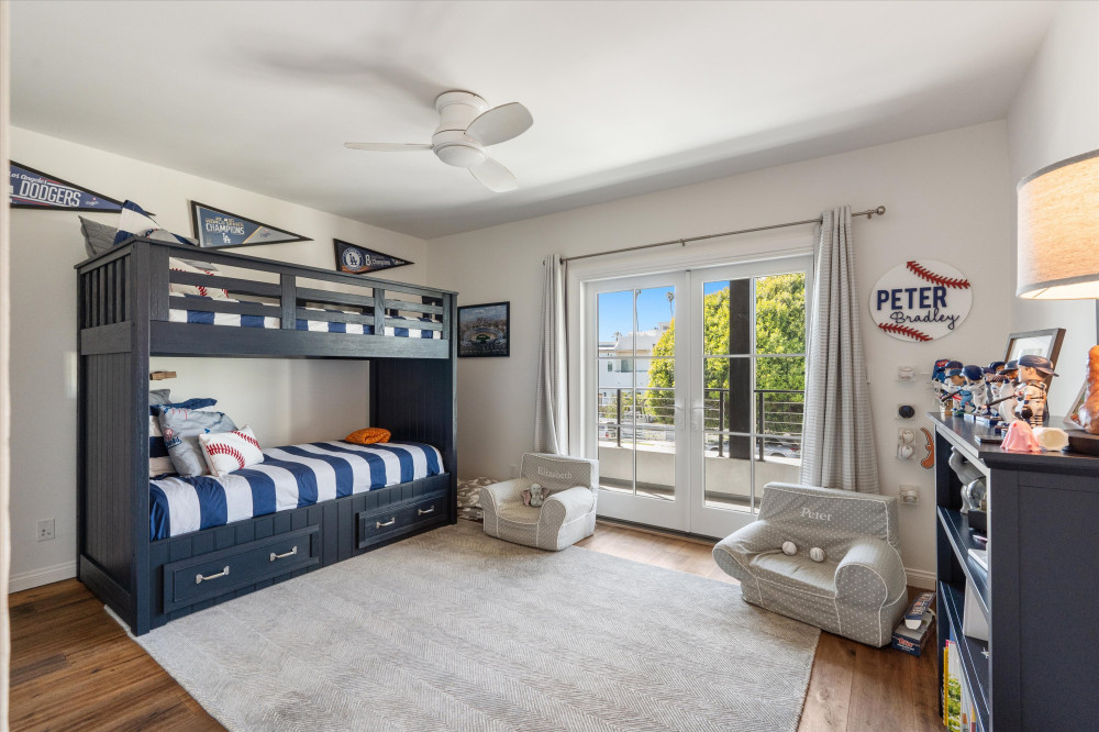 746 Howard St Marina Del Rey CA