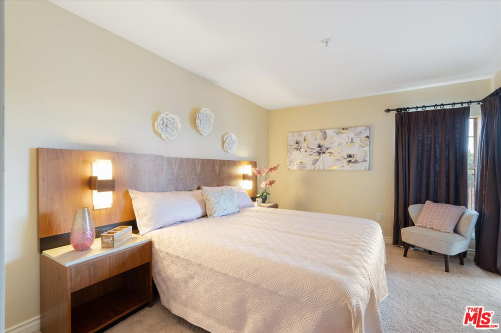 7100 Alvern St #317 Los Angeles CA 90045