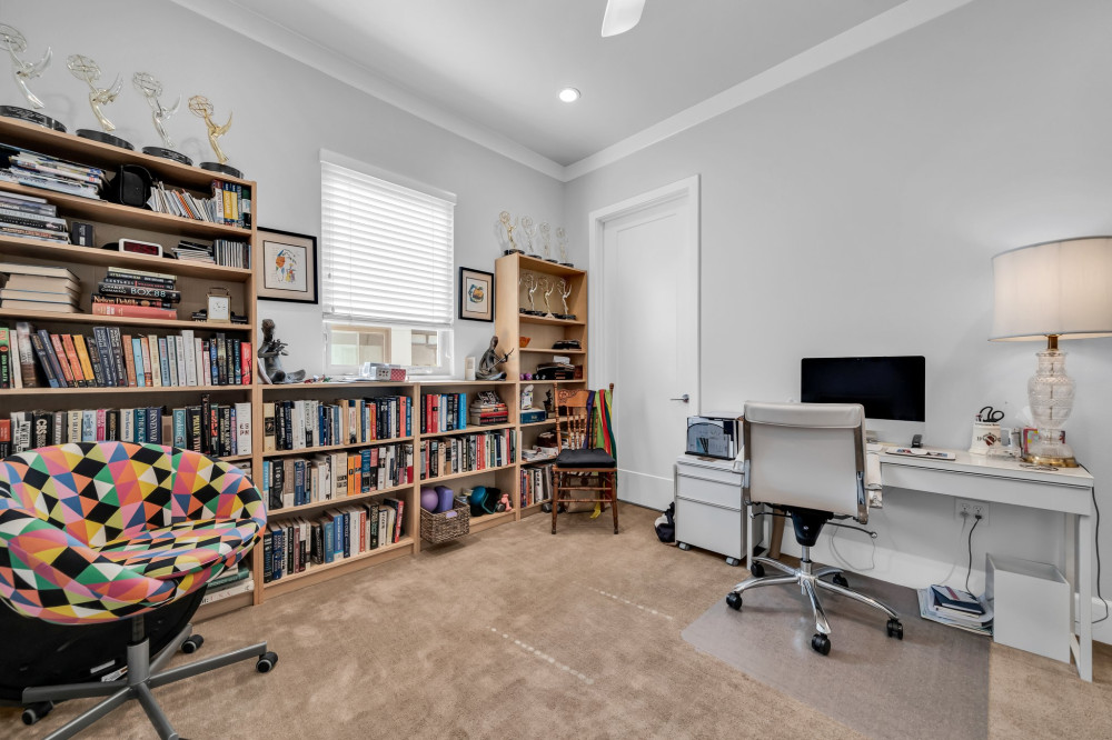 5837 Village Dr #5 Los Angeles CA 90094