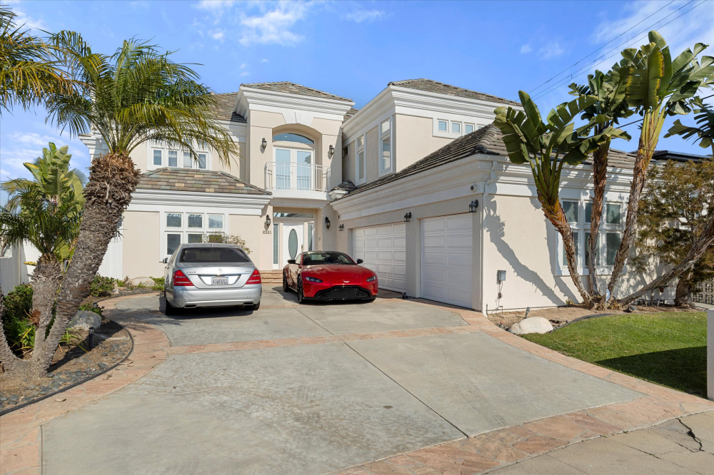 8261 Rees St Playa Del Rey CA