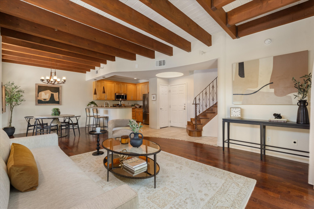 4360 Ventura Canyon #7 Sherman Oaks CA
