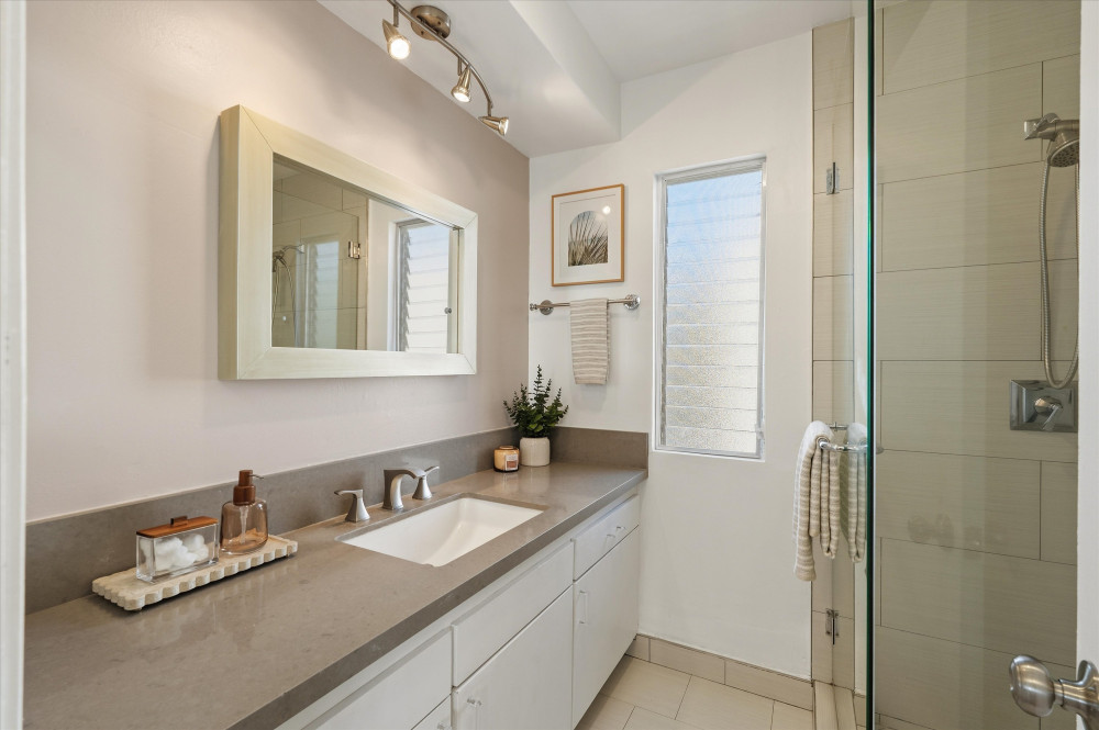 1410 S Bentley Dr #304 Los Angeles CA 90025
